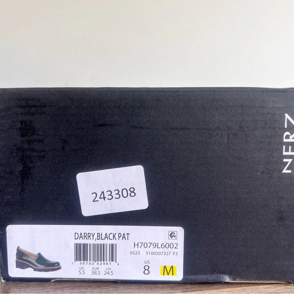 Naturalizer NEW Women's Darry Black Patent Leather Shoe Size 8 #B1465A
